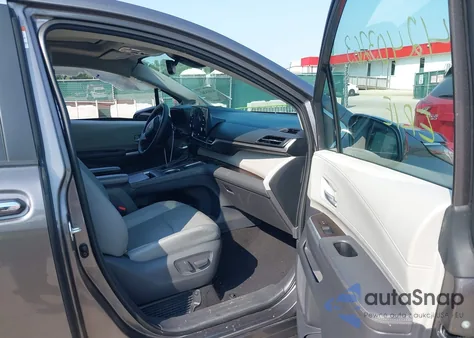 2021 Toyota Sienna Xle from USA, damaged, VIN 5TDJRKEC3MS057627